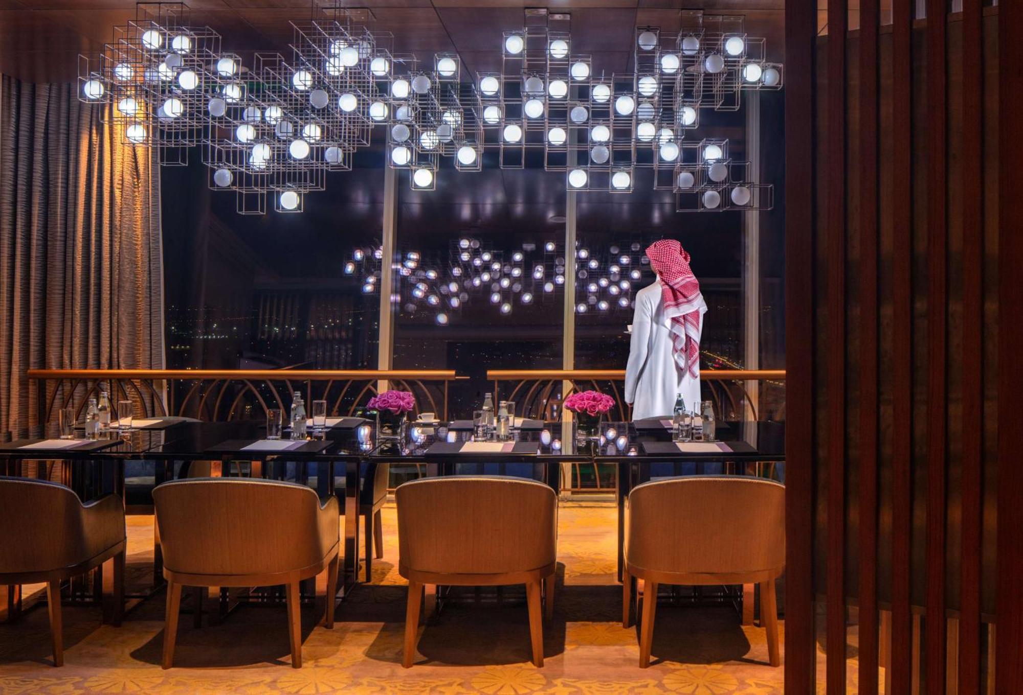 Hyatt Regency Riyadh Olaya Exterior foto The restaurant