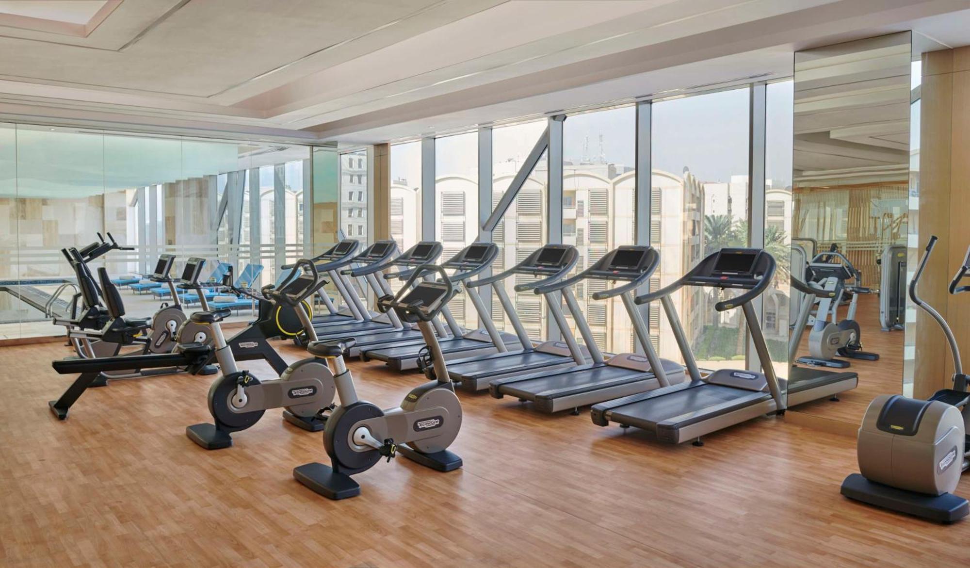 Hyatt Regency Riyadh Olaya Exterior foto A gym at the Jumeirah Beach Hotel